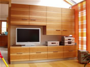 Wohnzimmerschrank