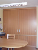 Bueroschrank in Buche